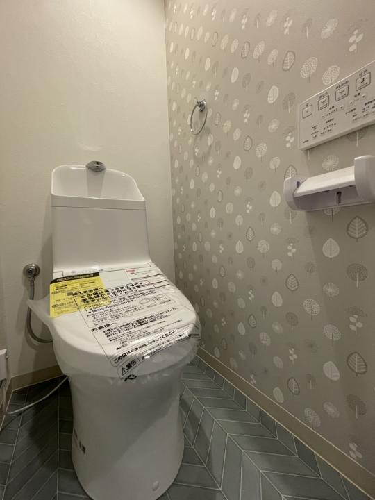 ■温水洗浄機能付き■トイレ新規交換