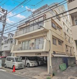 三幸マンションの外観