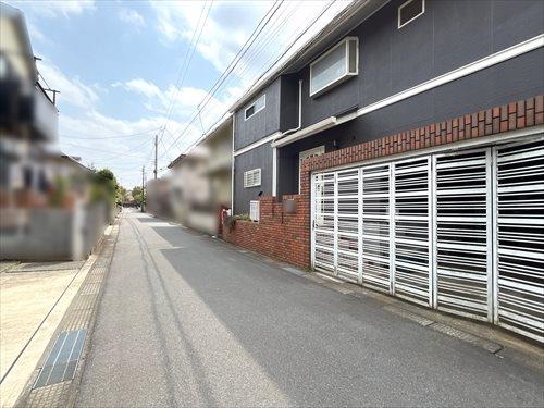 前面道路（２０２５年３月撮影）