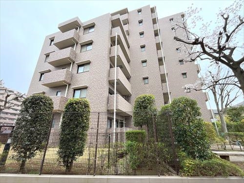 外観【現地写真２０２５年４月撮影】