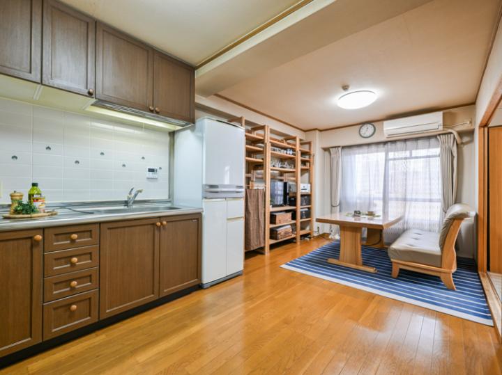 多目的に活用できる和室部屋ございます