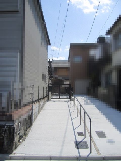延長敷地部分面積約２４．６５m2