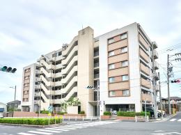 ファミリアーレ東海荒尾第３の外観