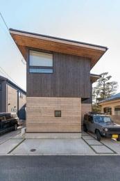 神奈川県藤沢市片瀬海岸２丁目の外観