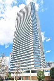 ザ・ヨコハマタワーズ　タワーイーストの外観