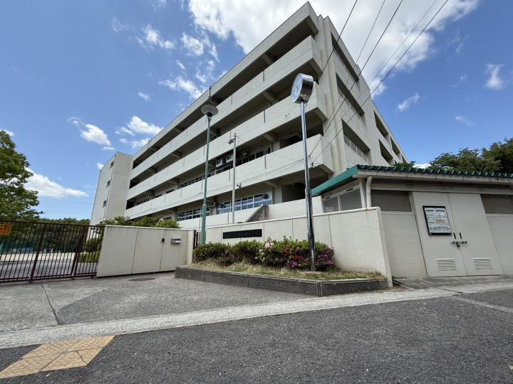 吹田市立西山田中学校
