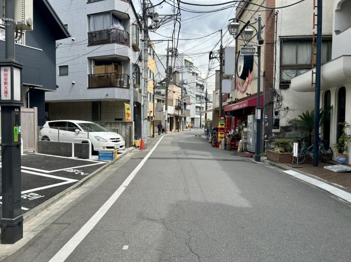 前面道路5m超
