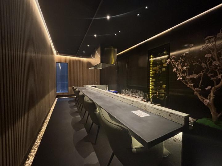 店舗内