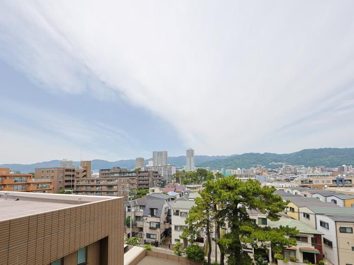 ■北側共用廊下からの眺望です。