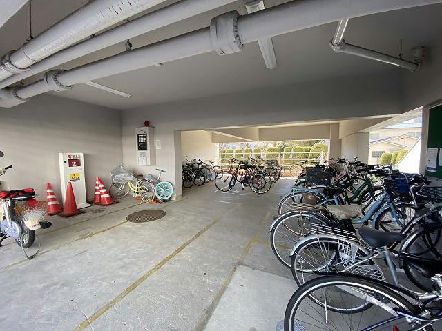 駐輪場
