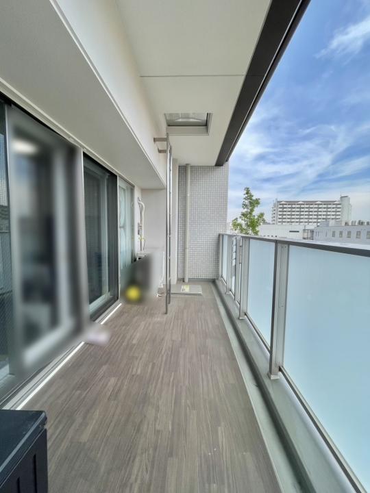 ■14階建3階部分、角住戸