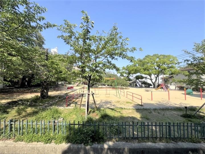 天神山公園　徒歩１分