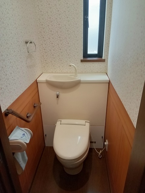２階トイレ