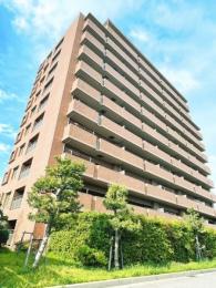 イトーピア香櫨園酒蔵通りの外観