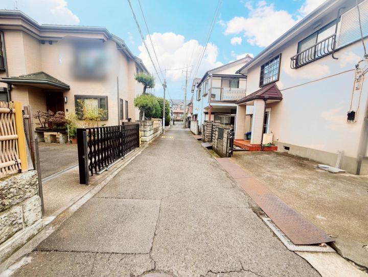 西側前面道路　公道幅員約4.0m