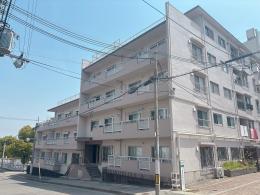 ハローマンション本山の外観