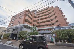 グランドステージ町屋の外観