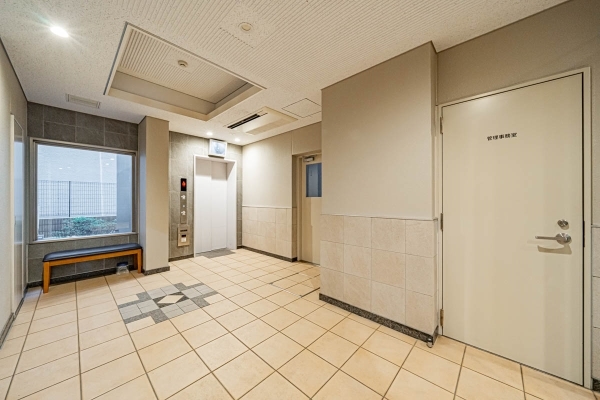 エントランスホール