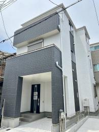 大阪市淀川区西三国３丁目新築戸建の外観