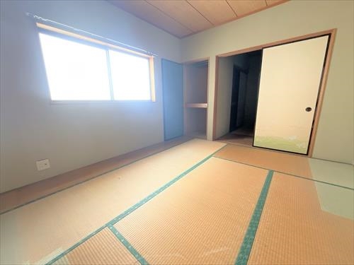 ２階中央和室１