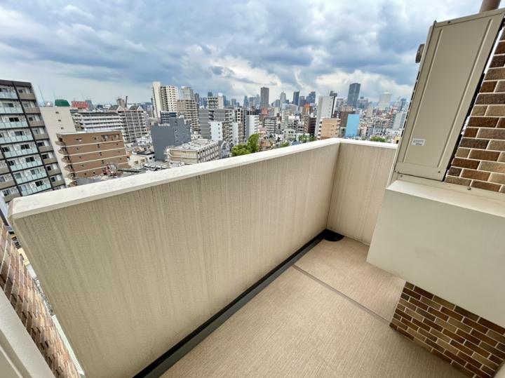 北東側バルコニー