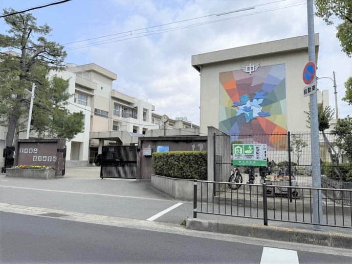 第三中学校まで約950m徒歩12分
