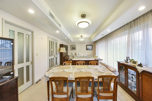 ※販売対象に家具・調度品は含まれません。