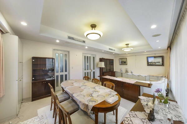 ※販売対象に家具・調度品は含まれません。