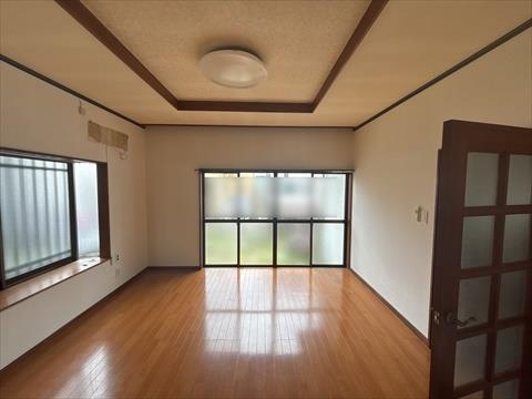 ＬＤＫ（約１５帖）