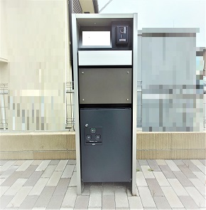 宅配ＢＯＸ付き門柱