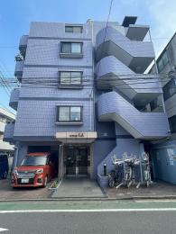 セザール大山の外観