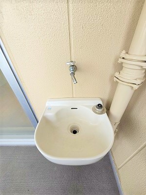 バルコニーのスロップシンク