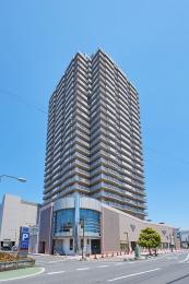 ライオンズマンション古河スカイタワーの外観