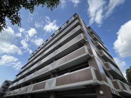コアマンション井尻の外観