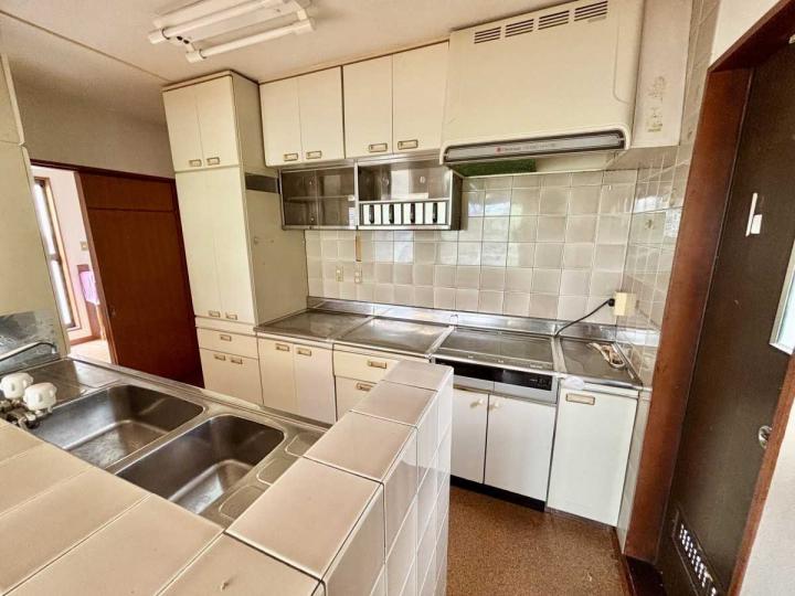 キッチン:2階(撮影年月:2025年06月)