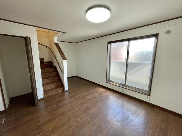 ■LDKにも収納スペースがございます