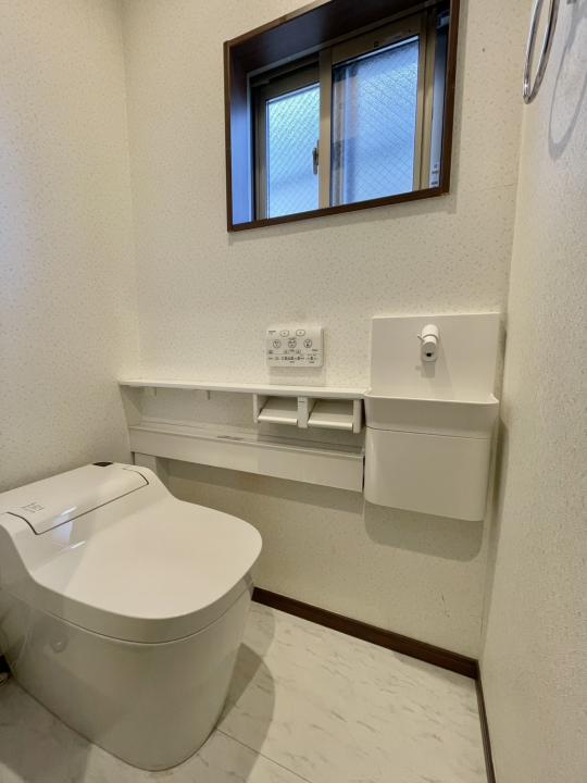 ■2階部分のトイレ■手洗い場付き