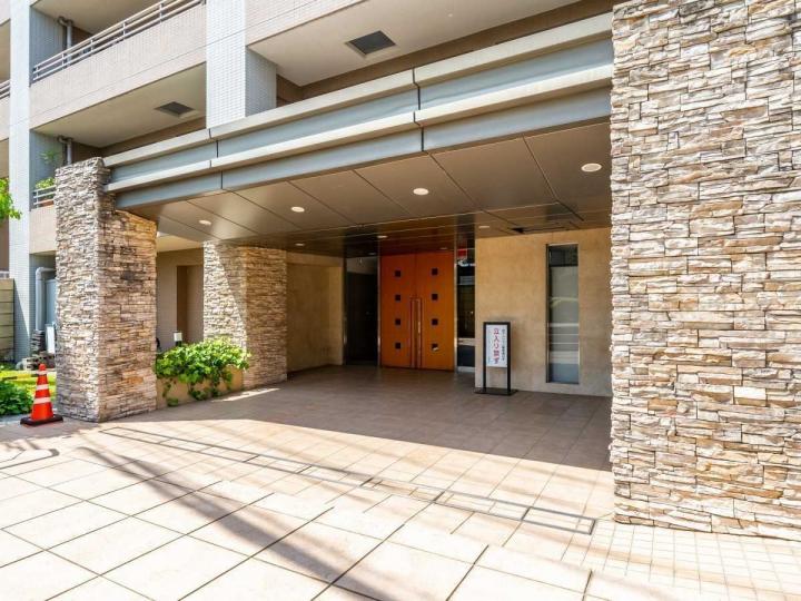 エントランス（撮影年月：2025年06月）