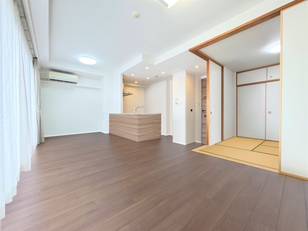 CGで作成したリフォームイメージです。和室を開け放すと広々とした空間になります。