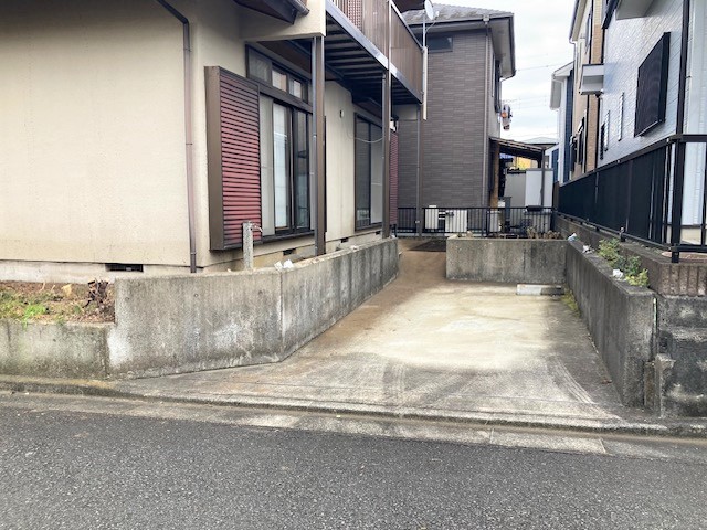 カースペースの幅は約２．６ｍです