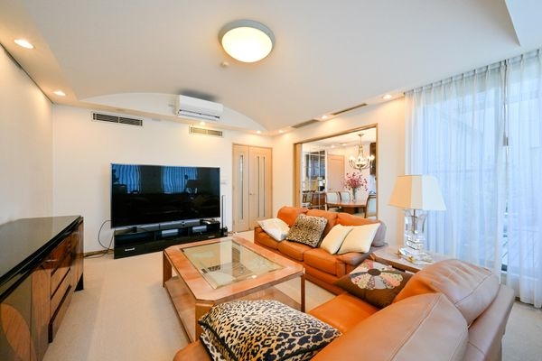 リビング約15.7帖+ダイニング約6.1帖※家具・備品は価格に含まれません