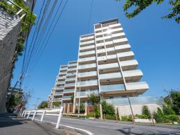 プラウド藤沢イーストの外観