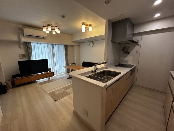 LDK約12.7帖※家具・備品等は売買価格に含まれません。