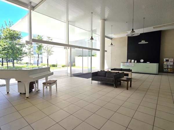 エントランスロビー