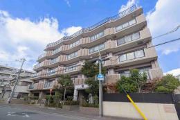 プレステージ西宮甲子園の外観