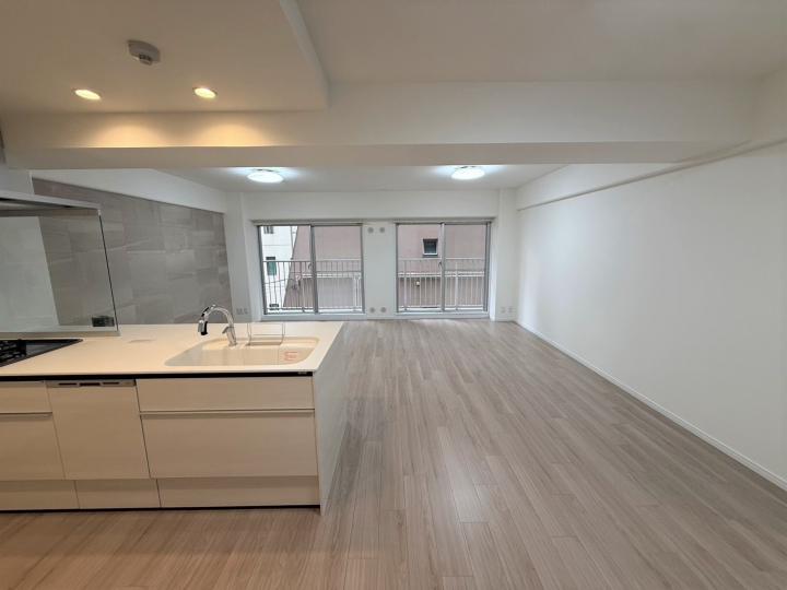 室内リフォーム済みです!お気軽にご内覧ください!