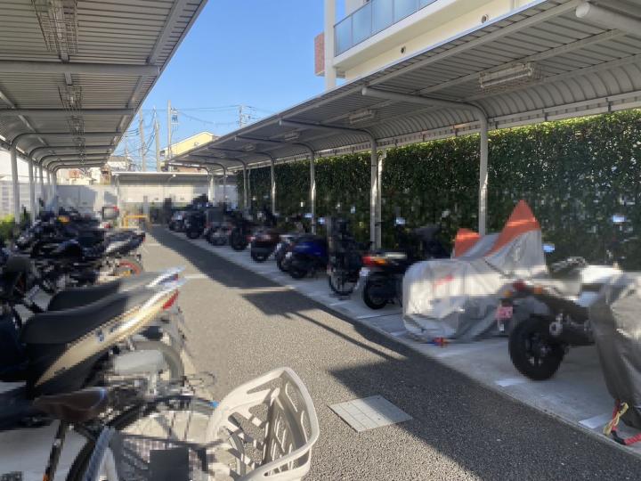 バイク置場