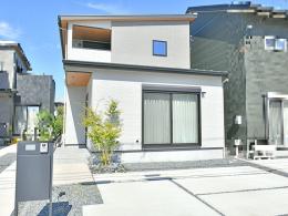 名古屋市守山区城土町中古戸建の外観