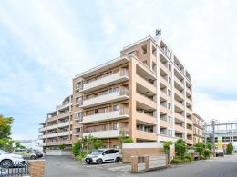 アーサー橋本駅ネオシスの外観