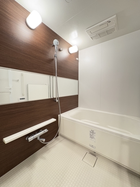 追い焚き、浴室暖房乾燥機付の浴室